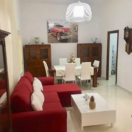 Rambla By The Sea Apartment *